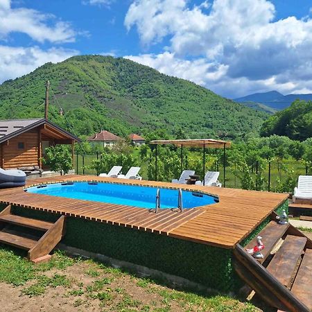 Holiday Bungalows With Pool Плав Екстер'єр фото